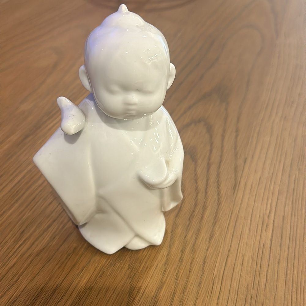 Japanese Boy / Girl in Kimono Bird on Shoulder White Porcelain 6”